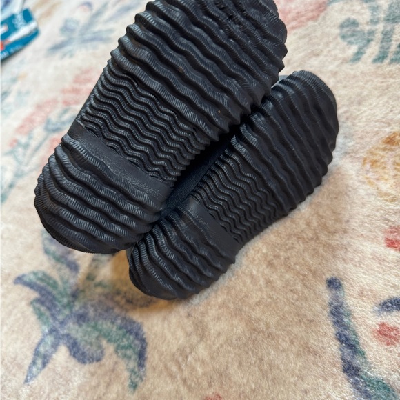 Merry People Bobbi Kids Rain Boot - Picture 7 of 8